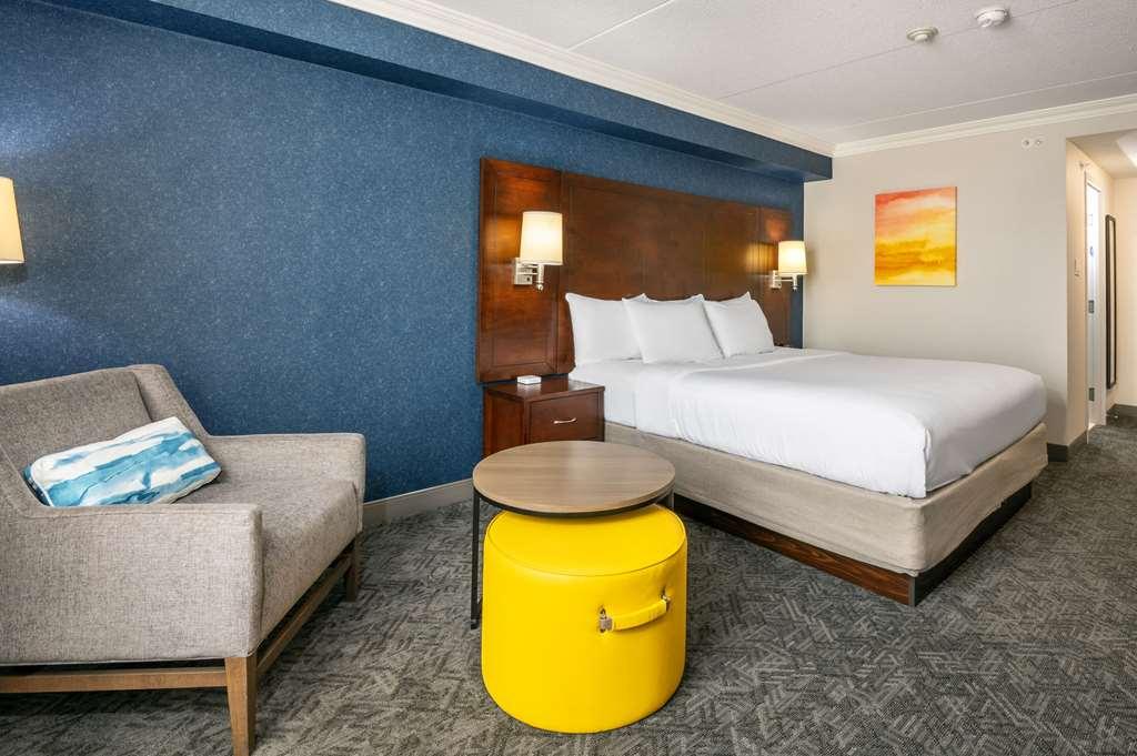 Comfort Inn & Conference Centre Toronto Airport Room photo